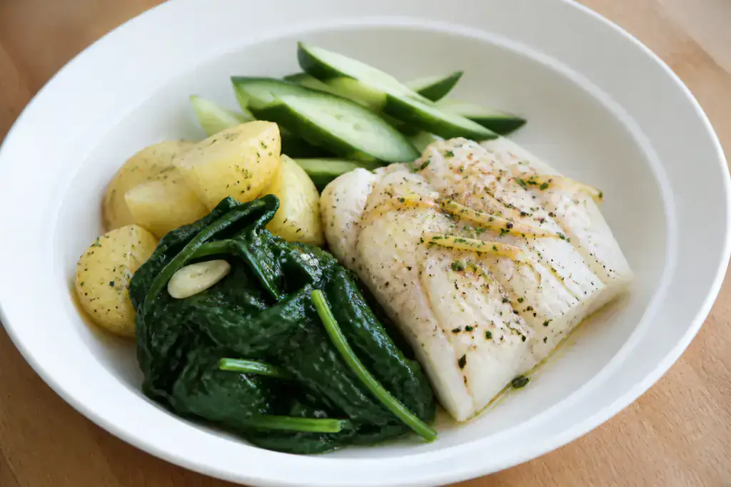 Taiwanese-Inspired Heart-Healthy White Fish Potato Spinach Plate