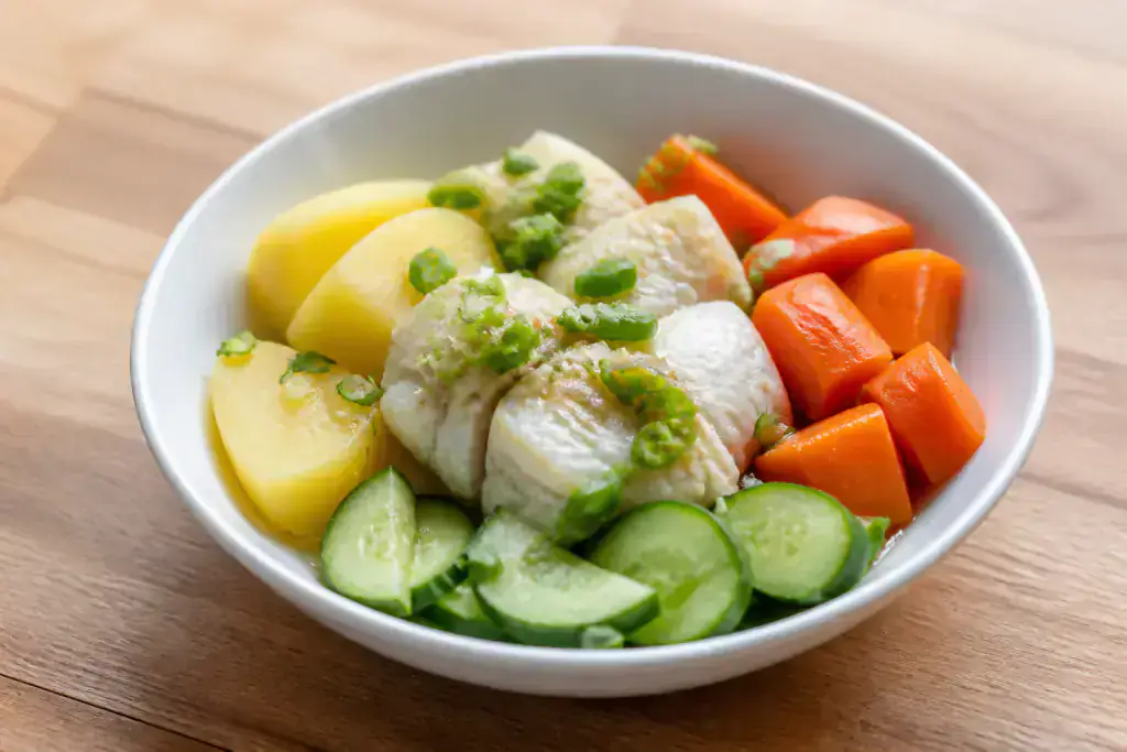Vietnamese Low-FODMAP-Style Fish Potato Carrot Bowl